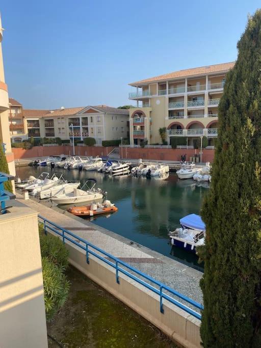 Appt 2 Pieces Port Frejus - Mega Terrasse + Garage Lejlighed Eksteriør billede